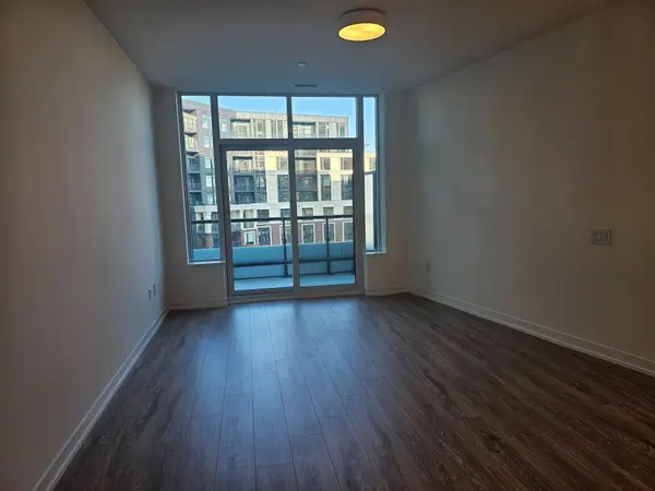 Mississauga, ON L5M 2T1,2485 Eglinton AVE W #712