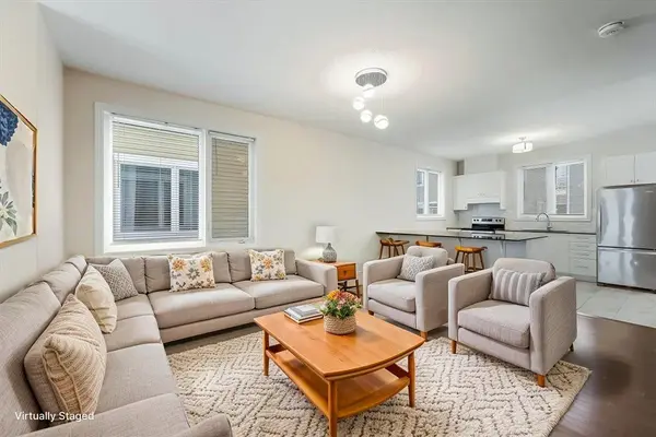 Orleans - Convent Glen And Area, ON K1W 0M5,504 Loury ROW