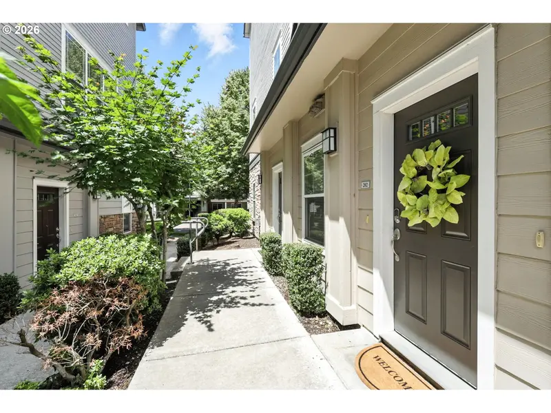 10805 NE RED WING WAY, Hillsboro, OR 97006