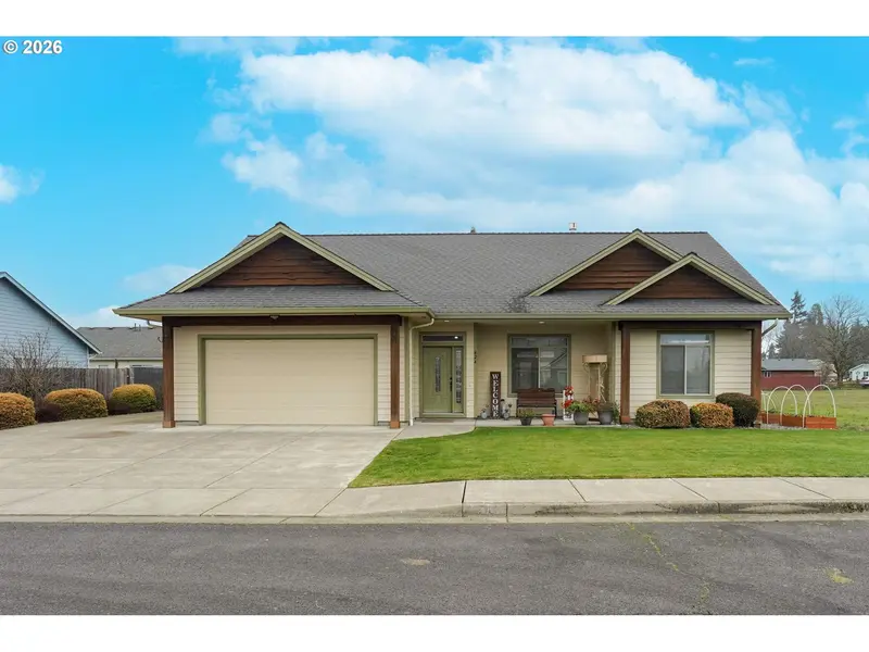 424 13TH ST, Aumsville, OR 97325