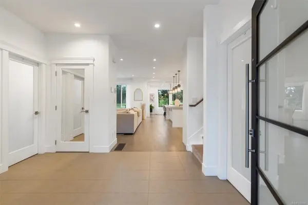 2168 Champions Way, Langford, BC V9B 0R9