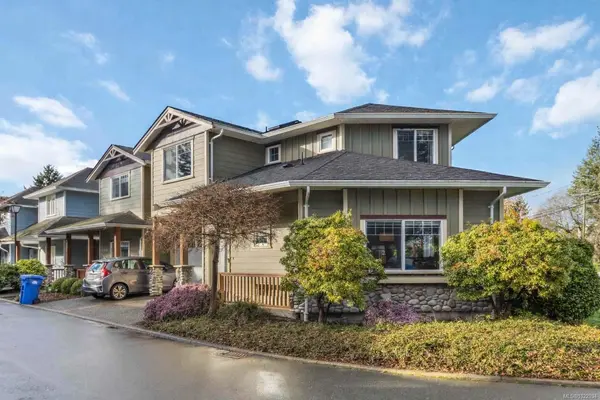 951 Goldstream Ave #102, Langford, BC V9B 6S5