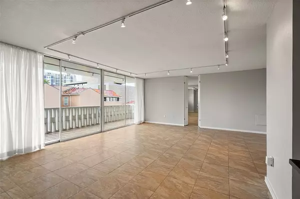 Dallas, TX 75219,3701 Turtle Creek Boulevard #5K