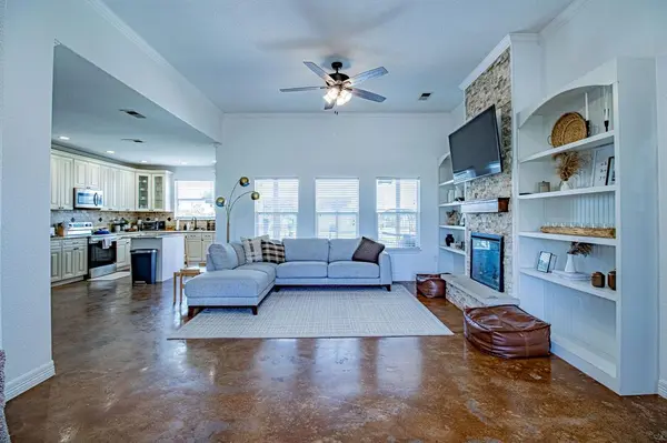 Red Oak, TX 75154,328 Meadow Lane