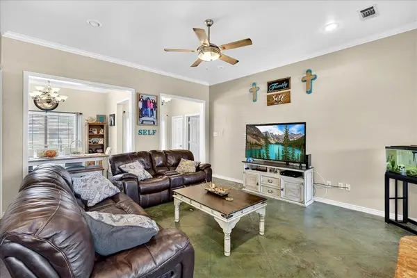 Mabank, TX 75147,524 Autry Way