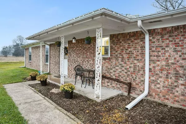 Cumby, TX 75433,8552 Farm Road 275 S