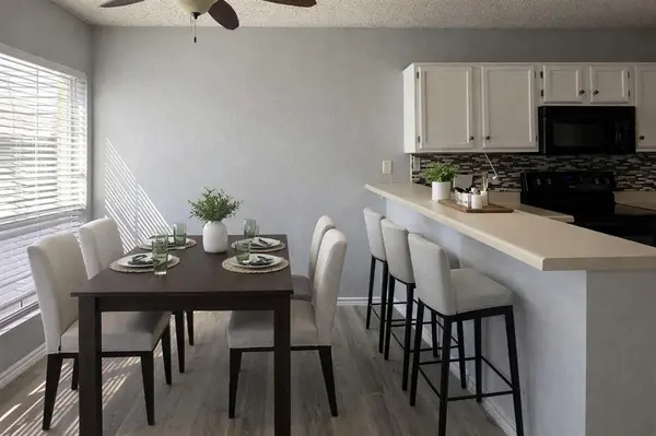 Arlington, TX 76014,1520 Beach Lane