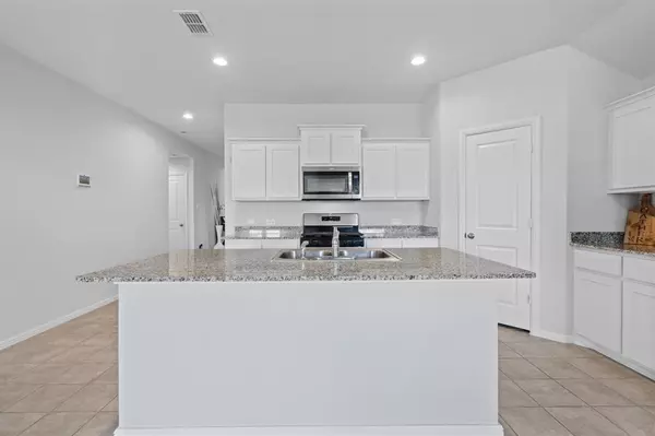 Fort Worth, TX 76131,709 Mount Vista Lane