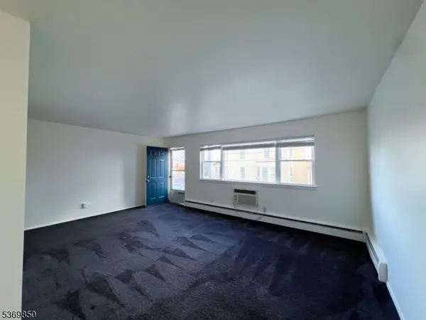 Passaic City, NJ 07055,113 Paulison Ave #D-1