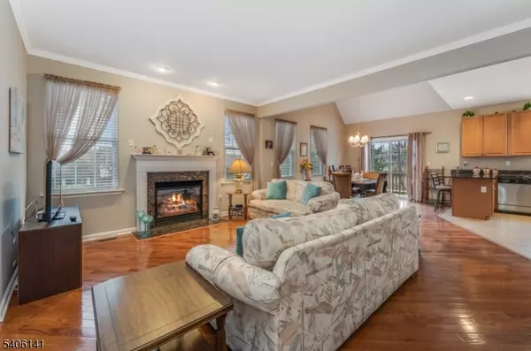 Raritan Twp., NJ 08822,107 Samson Dr