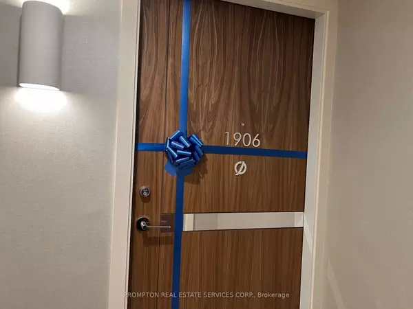 Toronto C15, ON M2K 0J2,27 McMahon DR #1906