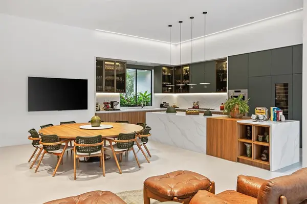 Weston, FL 33331,3340 Paddock Rd