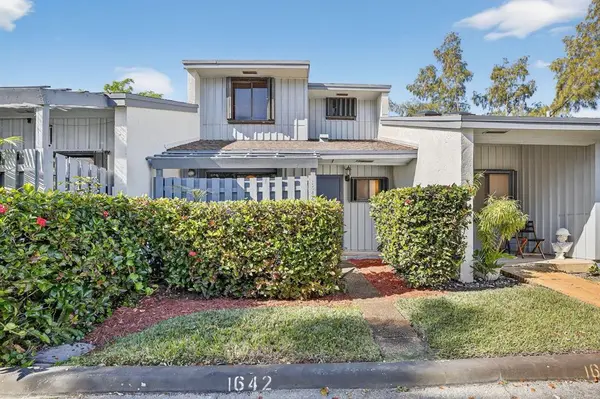 1642 N 15th Ter, Hollywood, FL 33020