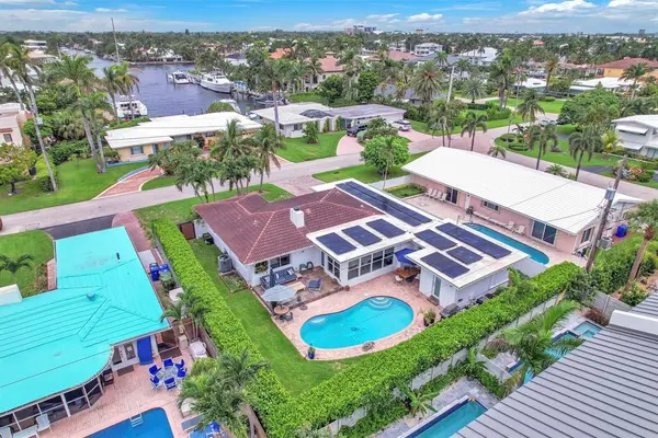 Fort Lauderdale, FL 33305,2212 NE 32nd Ave