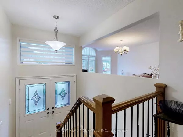 Wasaga Beach, ON L9Z 1M3,10 Bush CRES