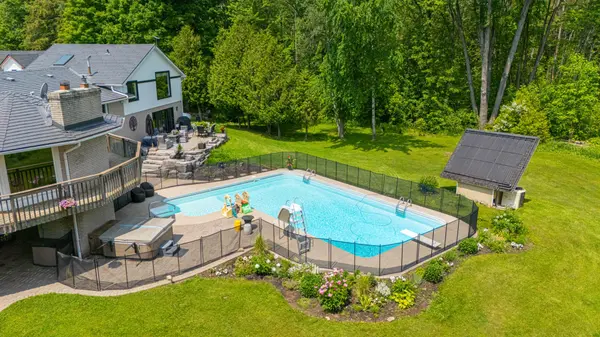 10457 Darkwood RD, Milton, ON L0P 1J0