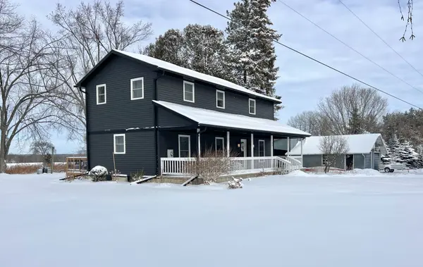 41 Sills RD, Centre Hastings, ON K0K 3E0
