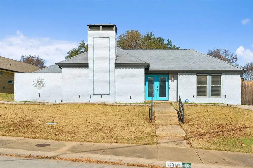 Dallas, TX 75248,6311 Black Berry Lane
