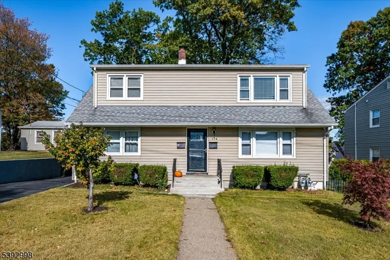 Clifton City, NJ 07011,174 Sheridan Ave