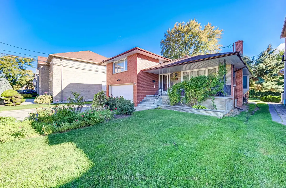 Richmond Hill, ON L4C 6K8,69 Elm AVE