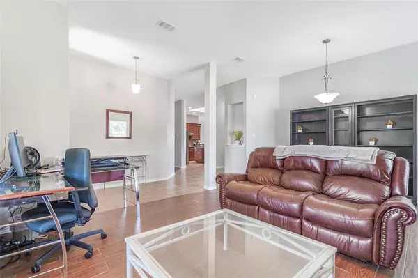 Burleson, TX 76028,1201 Clairemont Lane