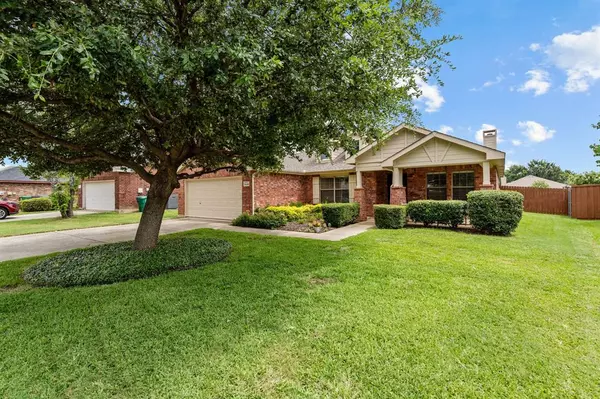 3504 Beatriz Drive,  Denton,  TX 76207