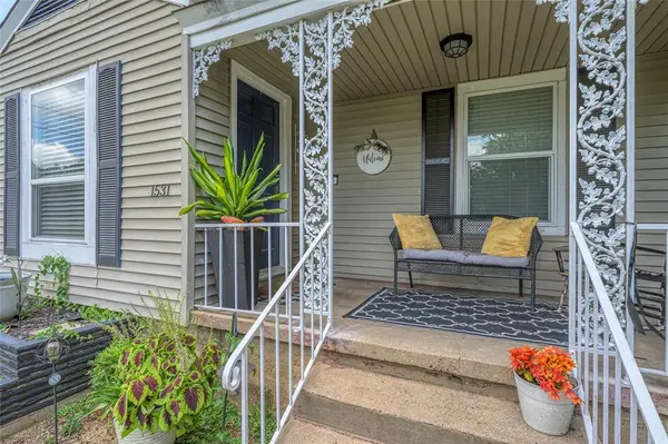 Denison, TX 75020,1531 W Main Street