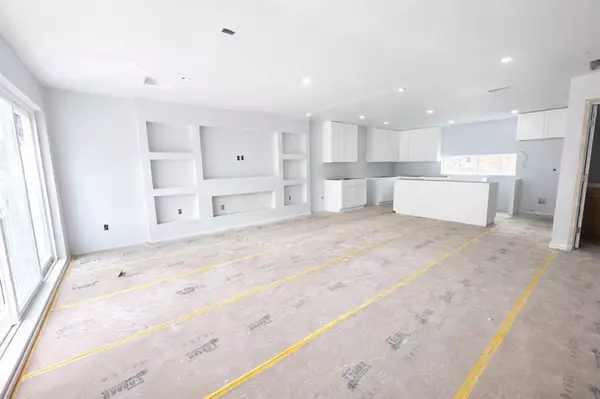 Dallas, TX 75206,5705 Live Oak Street