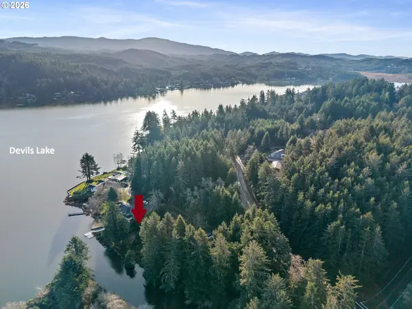 Lincoln City, OR 97367,NE Lake DR #TL 203