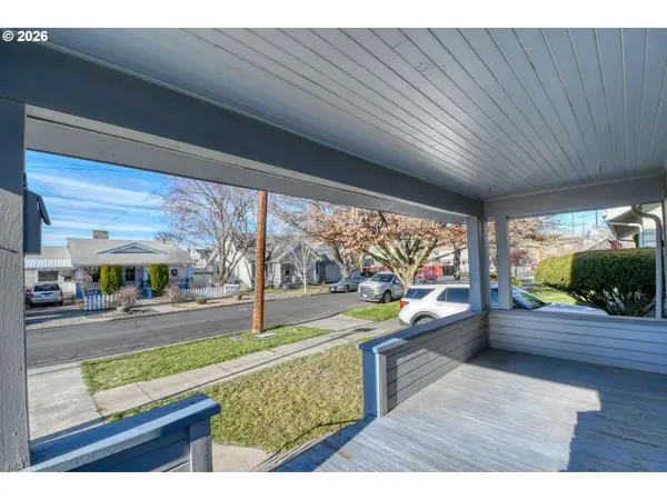 Pendleton, OR 97801,120 SE 7TH ST