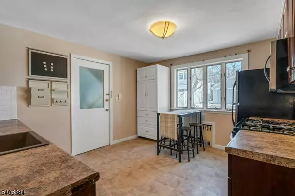 Montclair Twp., NJ 07042,119 S Fullerton Ave