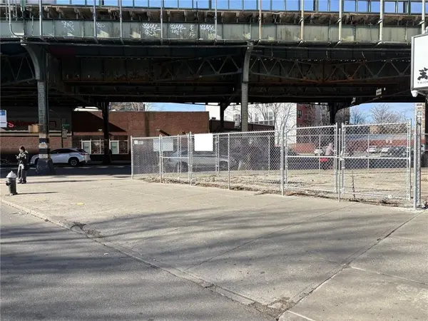 8420 18th AVE, Brooklyn, NY 11214