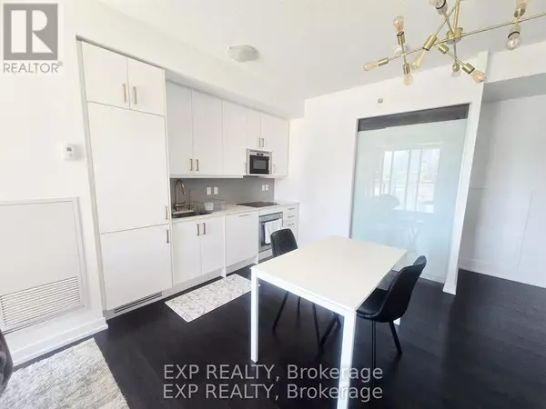 Toronto C01, ON M5T 0C2,297 College ST #608