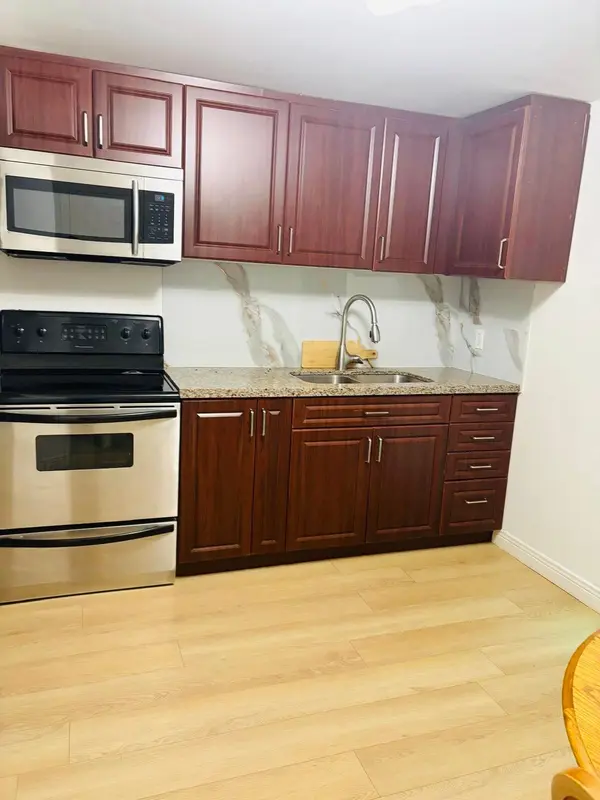 Toronto E05, ON M1T 2X2,27 Dalbret CRES #Bsmt