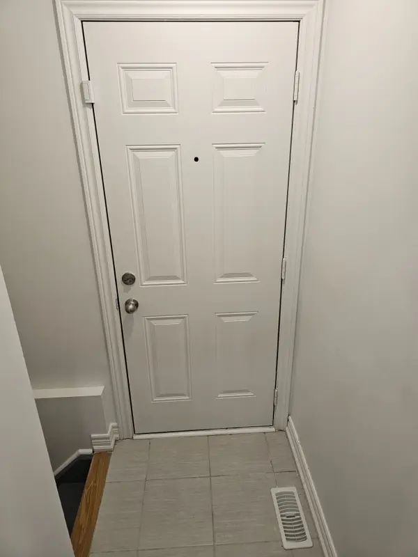 Oshawa, ON L1L 0M1,411 Windfields Farm DR W #Basement