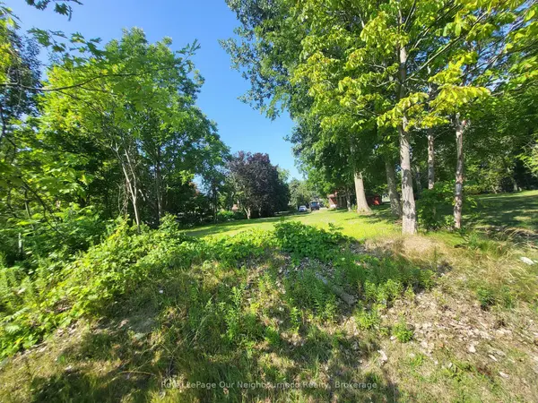 Clarington, ON L1C 2M6,58 Redfern CRES