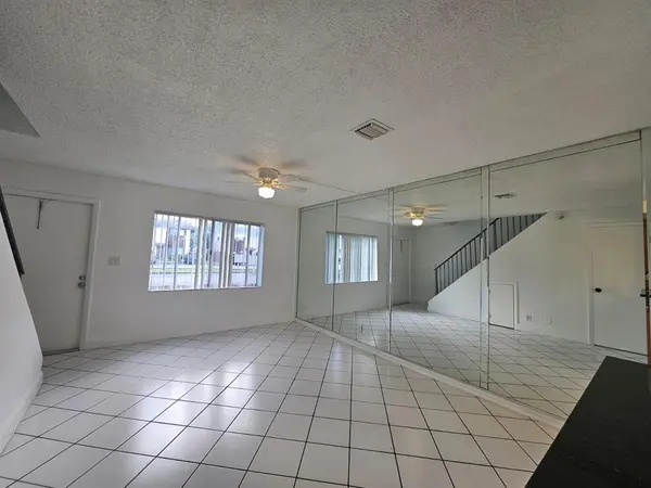 Pompano Beach, FL 33063,6609 Winfield Blvd #102-A