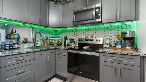 Lauderdale Lakes, FL 33313,3001 NW 48th Ave #442