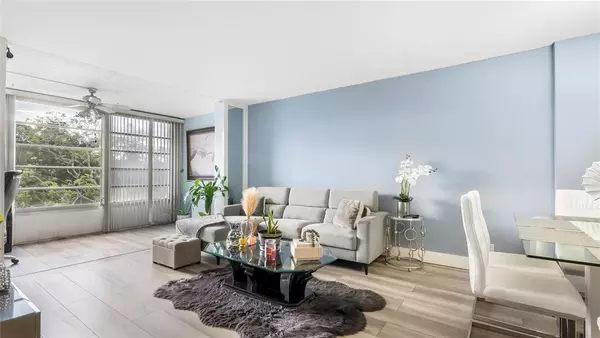 Lauderdale Lakes, FL 33313,3001 NW 48th Ave #442