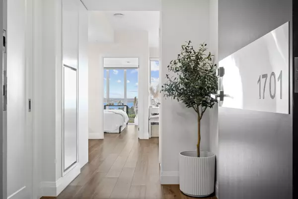 Burlington, ON L7S 0A5,500 Brock AVE N #1701