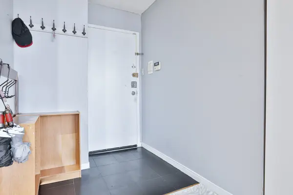 Toronto W04, ON M6B 2G7,50 Lotherton Pathway #1214