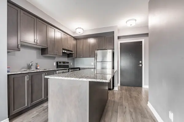 Brampton, ON L7A 5G5,200 Lagerfeld DR #315