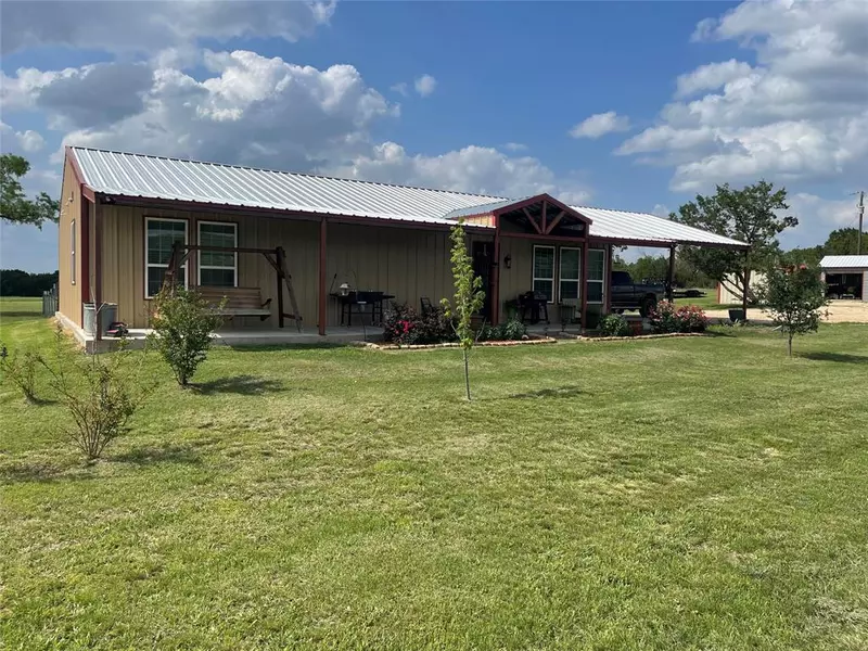 7830 927, Walnut Springs, TX 76690
