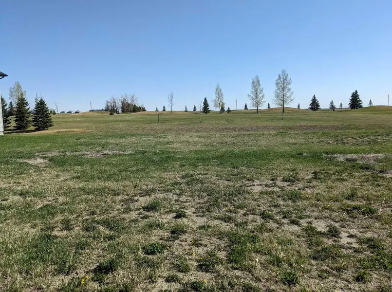 721 Fairways, Vulcan, AB T0L 2B0