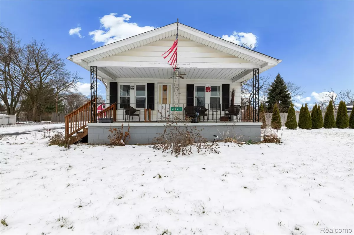 Waterford, MI 48329,4841 Kempf ST