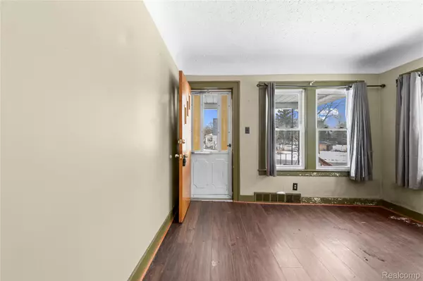 Waterford, MI 48329,4841 Kempf ST