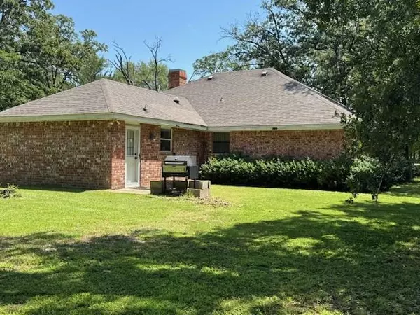 Paris, TX 75460,320 33rd Street SW