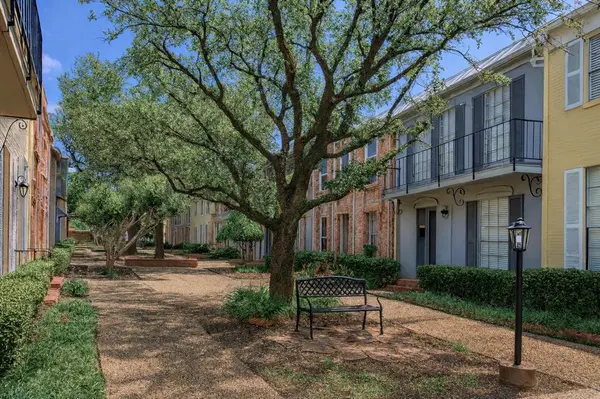 Dallas, TX 75220,9844 Valley Meadow Court