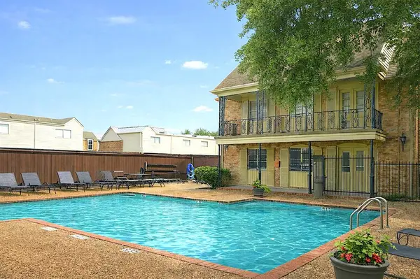 Dallas, TX 75220,9844 Valley Meadow Court