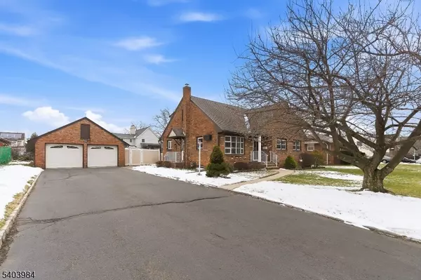 Scotch Plains Twp., NJ 07076,2062 Valley Ave